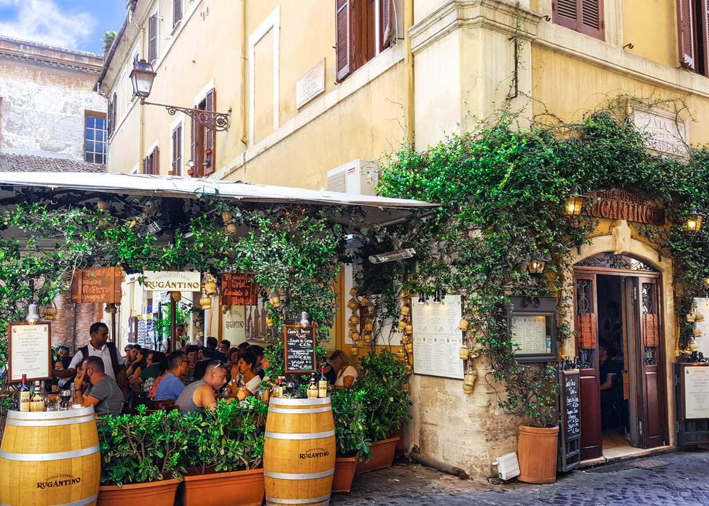 Restaurant in Trastevere_Rome_Italy
