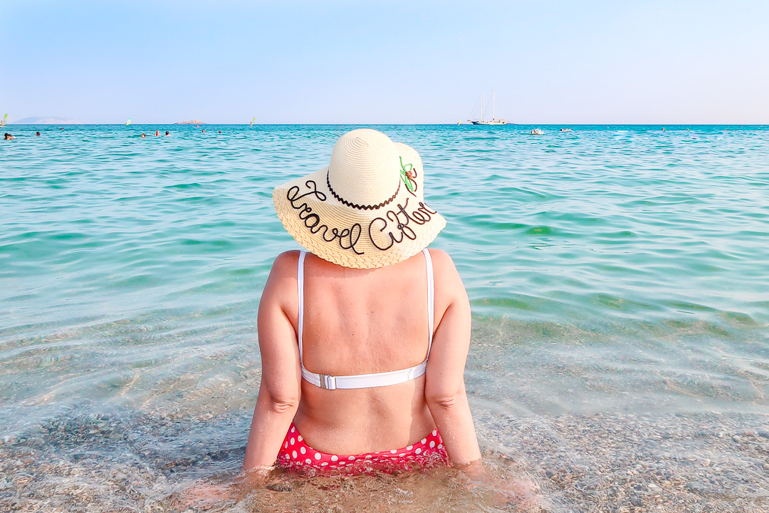 TravelAfter5_Travel More in 2020_Sun of a Beach on Weekend TravelAfter5_Greece_Weekend at the Athens Riviera_cover