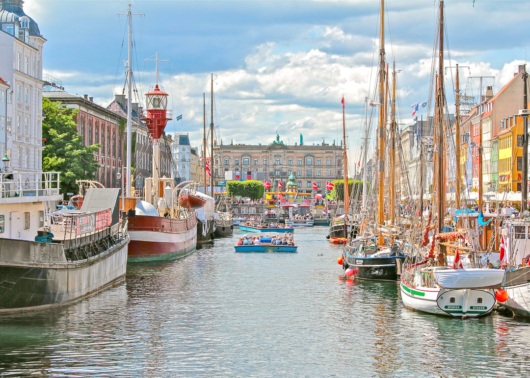 Nyhavn @ Copenhagen, Denmark