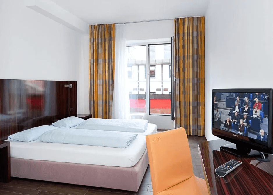 room at jaeger's munich hotel/hostel