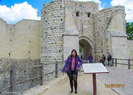 Porte Saint-Jean @ Provins, Île-de-France, France, by TravelAfter5
